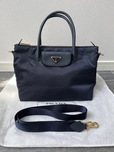 Bolso de Hombro PRADA 2WAY Azul Marino Nylon y Cuero Talla A4 con Correa - Imagen 1 de 19