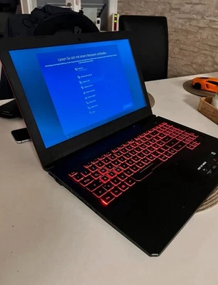 ASUS FX504GD-DM929T 1TB 15.6"Intel Core I5-8300 Laptop - Schwarz - Bild 1 von 4