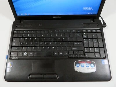 Toshiba Satellite C655 i3-M380 2,53 ГГц 4 ГБ RAM с адаптером питания — без жесткого диска - Изображение 1 из 4