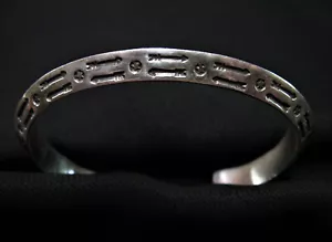 Men's Sterling SIlver Triangle Arrows Bracelet - Navajo Handmade - Picture 1 of 6