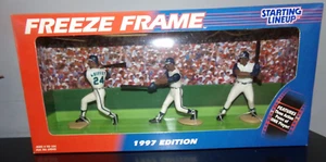 1997 HASBRO STARTING LINEUP FREEZE FRAME KEN GRIFFEY JR. SET - Picture 1 of 1