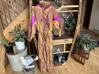 Vintage  Ladies Nevica FS  22 Frontline Iridescent  USA Size 14 Snow Suit - Image 1 of 4
