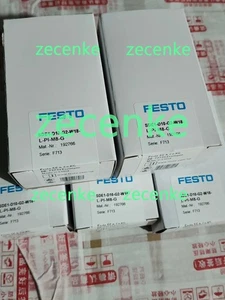 New Festo SDE1-D10-G2-MS-L-P1-M8 (688542) pressure switch - Picture 1 of 1