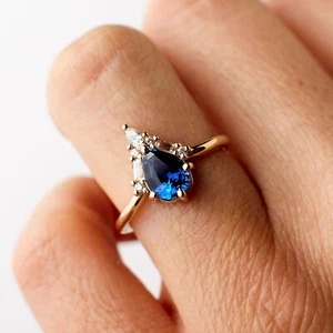 vintage blue sapphire ring yellow gold pear cut blue sapphire ring blue ring - Picture 1 of 5