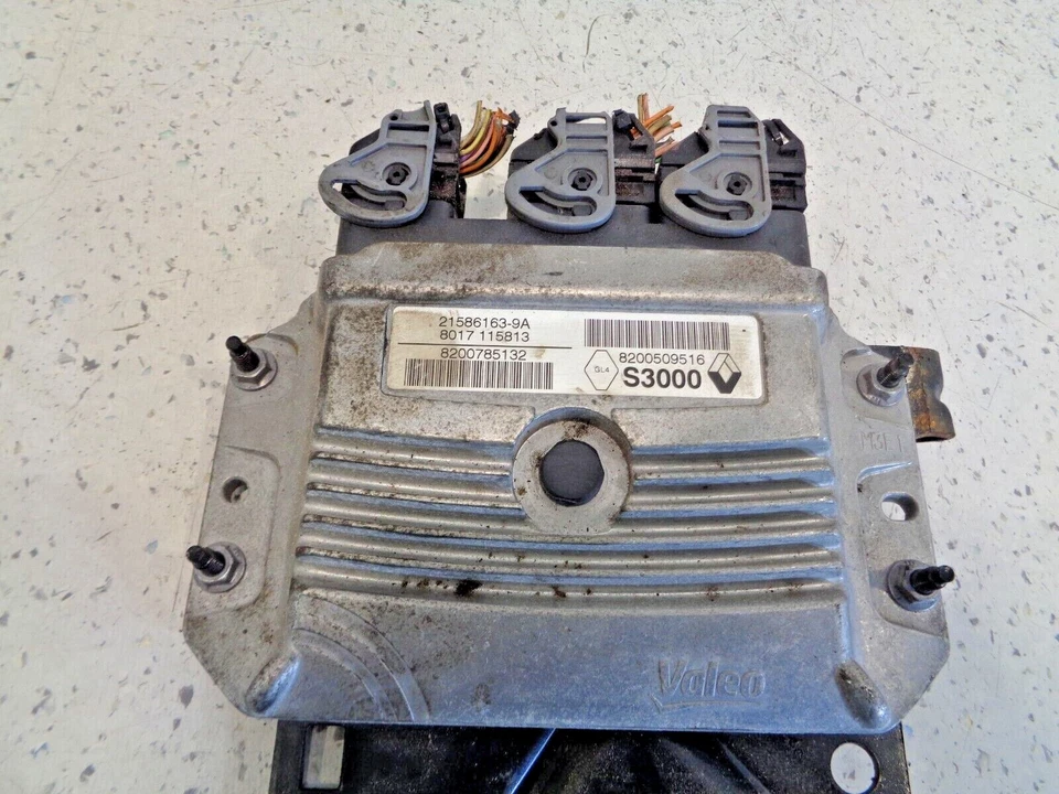 2008 RENAULT MEGANE 1.6 БЕНЗИНОВЫЙ ДВИГАТЕЛЬ ECU 8200509516 / 8200785132 - Изображение 1 из 1