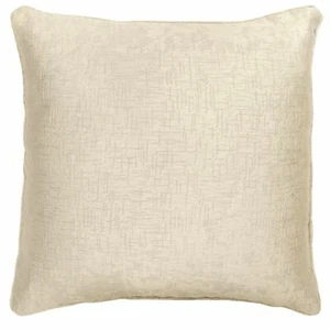 2 X STONE CREAM SOFT VELVET TOUCH TEXTURED PIPED18" CUSHION COVER £9.95 SET OF 2 - Picture 1 of 2