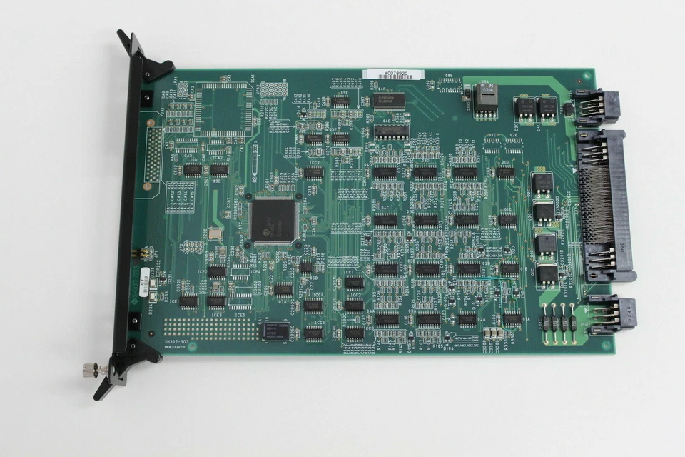 HITACHI SH307 DKC DISK ARRAY CONTROLLER BOARD SH307-A/F SH307-D33 SH307-SD3 - Image 1 of 1