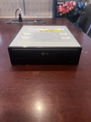 LG GCR 8525B CD-ROM Drive - Image 1 of 4