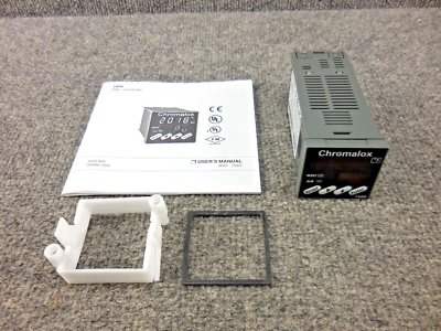 Unused Chromalox 1600-10030 Temperature Controller - Image 1 of 4