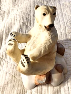 BURGUES POLAR BEAR CUB MACHO EDICIÓN LIMITADA #119 / 950 - Imagen 1 de 6