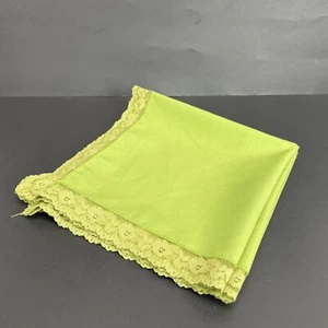 Avocado Green Lace Edge Dinner Napkins Set 4 Table Linens Cottagecore Maximalism - Picture 1 of 4