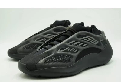adidas Yeezy 700 V3 Alvah Black Size 12.5 H67799 350 500 700 750 Triple Black 12 - Image 1 of 4