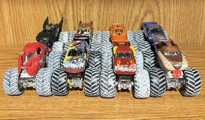 Hot Wheels Monster Jam 1:64 Holiday Trucks LOOSE LOT OF 8 (2011-2016) Lot #1 - Image 1 of 4
