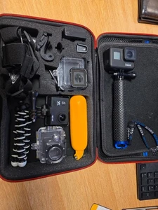 Gopro hero 7 black + Action Camera + Accessories - Picture 1 of 8