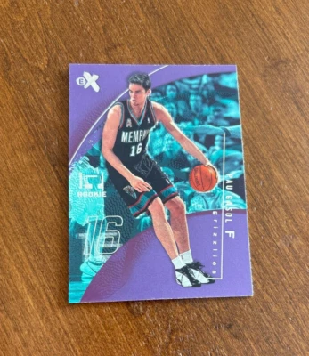 Pau Gasol 2001-02 Fleer EX Rookie #117 Memphis Grizzlies Lakers/750 RC HOF Foto 1 de 2