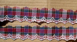 Fuchsia Blue Plaid Sewing Craft Trim 5 Yards Scalloped 1" Wide Vtg Shatz (TF) - Picture 1 of 1