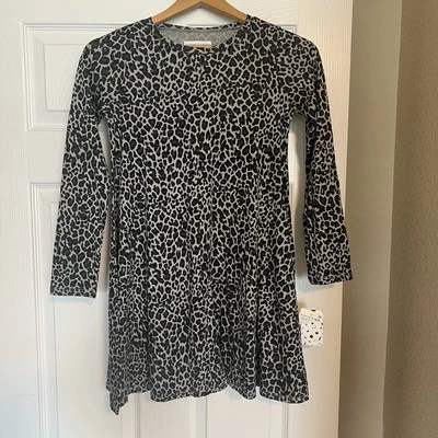 Nuevo con etiquetas Vestido Harper Canyon Gris Estampado Guepardo Niñas Talla Mediana Estilo Columpio A4 Foto 1 de 4