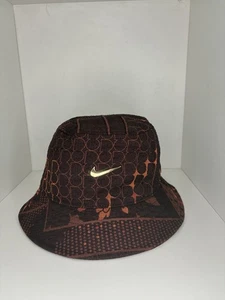 Nike Bucket Hat Naomi Osaka Apex Burgundy HF1697-652 Erwachsene Größe S - Bild 1 von 6