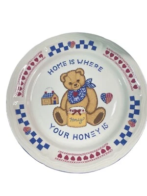 Cecil Saydah“Home Is Where Your Honey Is”中国珍珠陶瓷餐盘 (3) — 第 1/4 张图片
