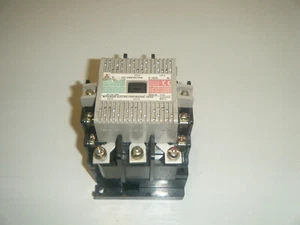 Mitsubishi S-K95 Magnetic Contactor 3Ph 200-690V 4 Integrated Auxiliary Contacts - Picture 1 of 7
