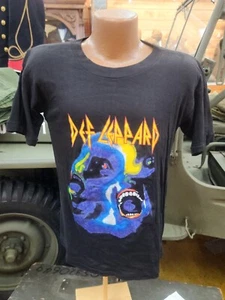 Vintage 1980s Def Leppard Concert T-Shirt - Picture 1 of 4
