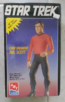 NEW 1994 AMT ERTL STAR TREK CHIEF ENGINEER MR. SCOTT 12" VINYL MODEL KIT! A173 - Image 1 of 2