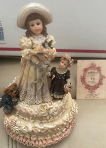 Yesterdays Child Emily Kathleen Otis "Die Zukunft" musikalische Hochzeit März Melodie Neu im Karton - Bild 1 von 3