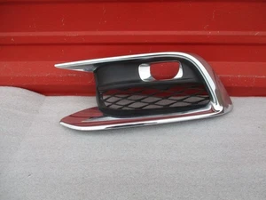 2016 - 2020 INFINITI QX60 FRONT LEFT SIDE FOG LIGHT LAMP COVER OEM 62257-9NC0A - Picture 1 of 8