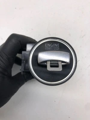 Volkswagen PASSAT B6 2008 Diesel Ignition barrel lock 3C0905843R DRA75402 - Изображение 1 из 3