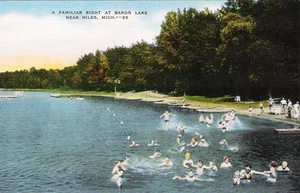 Postcard Michigan Beach Scene Barron Lake Cass County Niles Linen 1940s - Picture 1 of 1