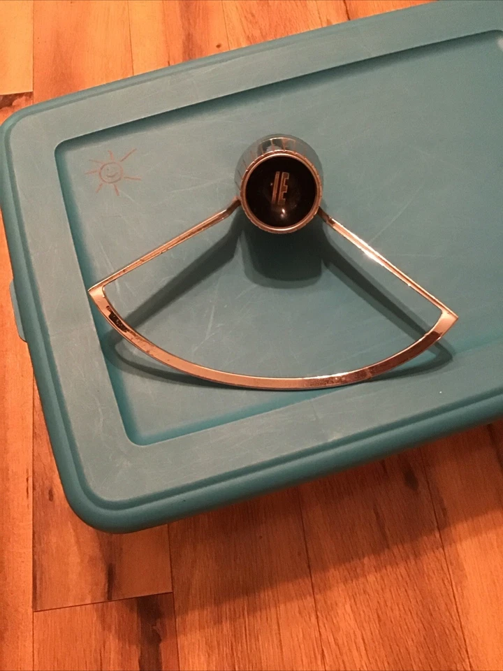 1960-1961 Chrysler Windsor Saratoga Newport Steering Wheel - Image 1 of 4