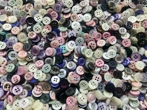 Mixed Buttons 11mm Small Green Pink Purple White Cream Assorted Button Z171 - Picture 1 of 6