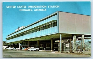 Postal de las estaciones de inmigración de Estados Unidos Nogales Arizona frontera de México década de 1960 - Imagen 1 de 2