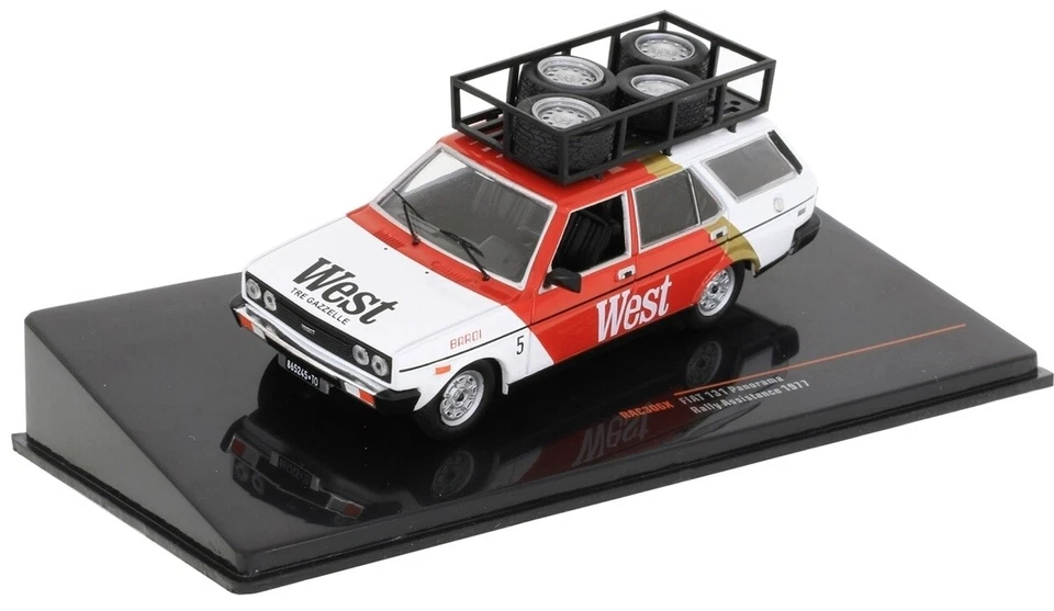 Fiat 131 Panorama Rally Assistenza 1977 - Ixo 1/43