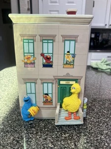 Sesamstraße Keksdose Apartment Big Bird Keksdose Burt Ernie Grouch LESEN - Bild 1 von 11