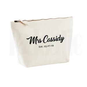 Bolso de maquillaje personalizado ""Señora....."" - CUALQUIER NOMBRE Y FECHA - REGALO PARA NOVIA - Imagen 1 de 3