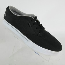 etnies 44