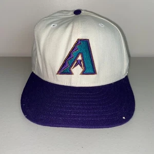 Cappello berretto vintage anni 90 New Era Arizona Diamondbacks aderente taglia 7 1/2 - Foto 1 di 6