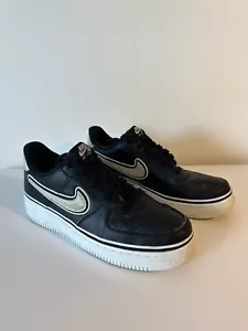NIKE AIR FORCE 1 LOW SPORT NBA BLACK/WHITE SIZE US 9.5 - Picture 1 of 5