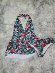 Paproos 2-Piece Women's Bathing Suit Size XL Halter Floral Tropical NWT - Picture 1 of 12