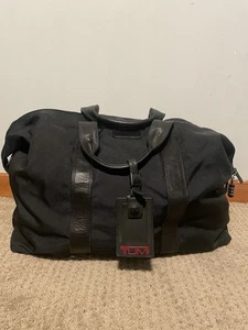 Tumi Duffle Bag Nylon Leather Black Carry On Travel Weekender 264D3 No Strap - Picture 1 of 13