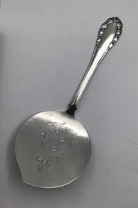 Georg Jensen Silver Lily of the Valley Serving Spoon (No.203) - Picture 1 of 5