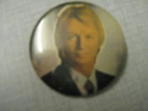 CLAUDE FRANCOIS BADGE BELGIQUE 1978 12 - Bild 1 von 1