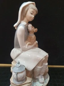 LLADRÓ "PASTORA CON PERRO,MIEL Y FAROL " #4910,,PORCELANA - Imagen 1 de 10