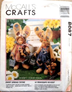 McCalls Crafts Pattern 8087 Primavera Tomillo Mamá Pop Conejitos y Ropa SIN CORTAR - Imagen 1 de 9