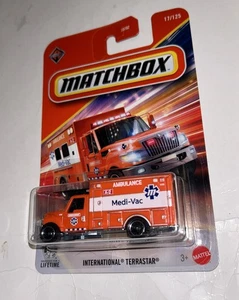 Matchbox 2026 International Terrastar Ambulance Orange 1:64 scale 17/125 New - Picture 1 of 11