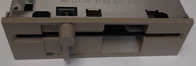 Newtronics / Mitsumi D509 V 1.2MB 5.25" retro Diskettenlaufwerk - Bild 1 von 4