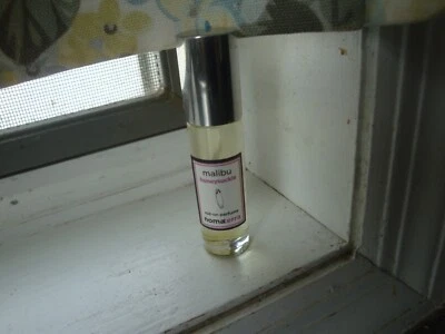 RARO HTF NOMATERRA MADRESELVA PERFUME ACEITE ROLLO EN 10 ML EE. UU. Foto 1 de 4