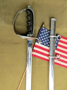 Vintage U.S. Model 1902 "ARMY OFFICER'S SWORD" - Picture 1 of 16