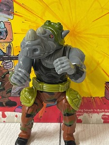 Teenage Mutant Ninja Turtle action figure 1988 Rocksteady complete card